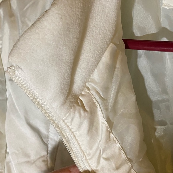 White Puffer jacket LNC - Picture 3 of 4